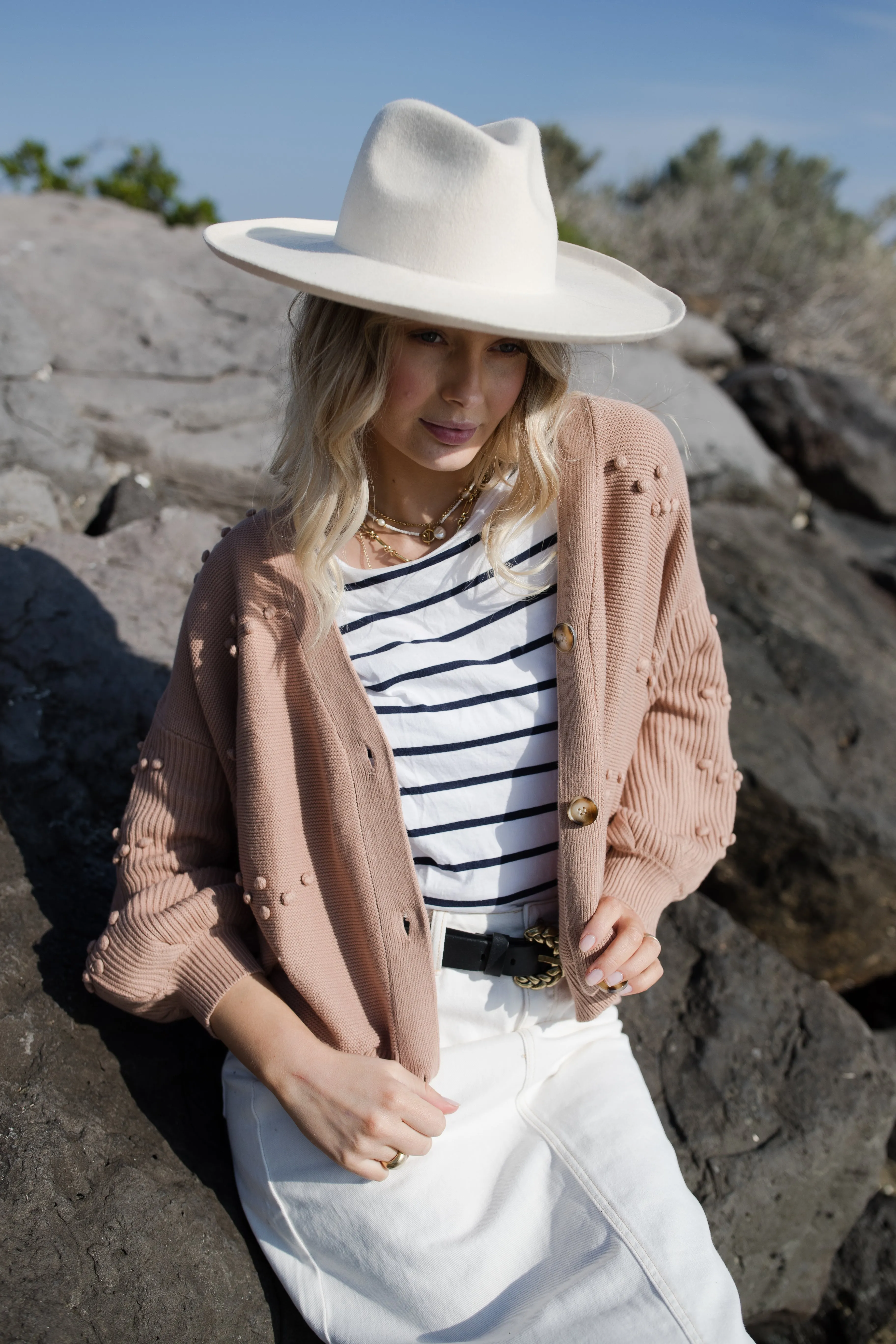 BOWIE BOBBLE KNIT CARDIGAN - SAND