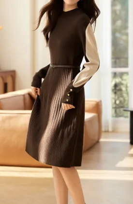 Elegant Contrast Color Panel Knit Dress
