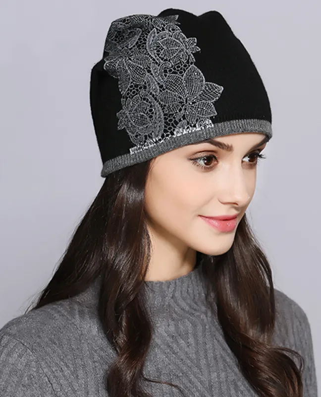 Elegant Flower knitted Beanie