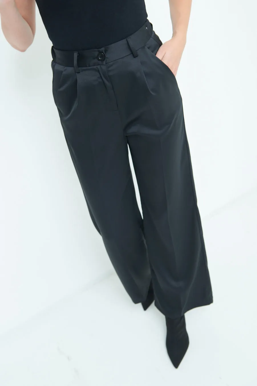 Elegant high-waisted wide-leg pants wholesale