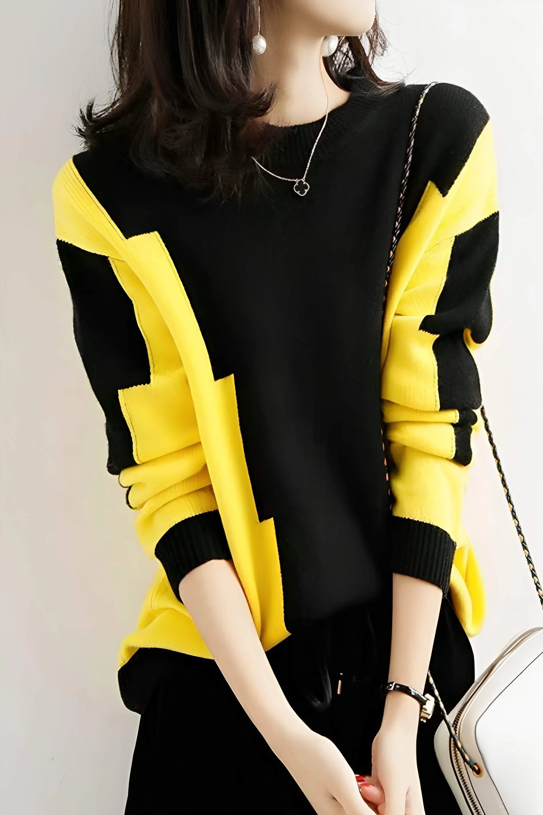 Fashion color-blocking knitted sweater