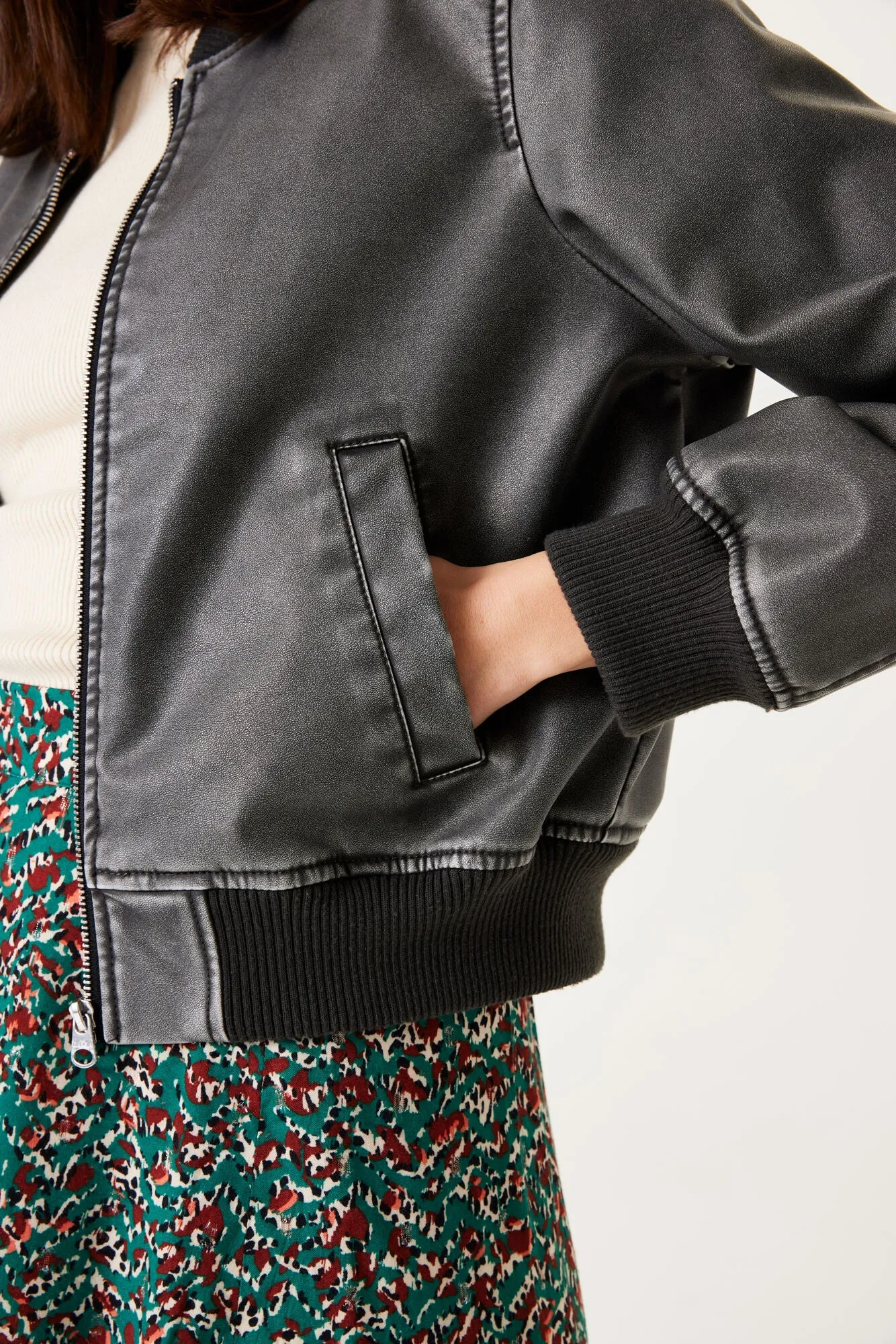 GARCIA - Black Bomber
