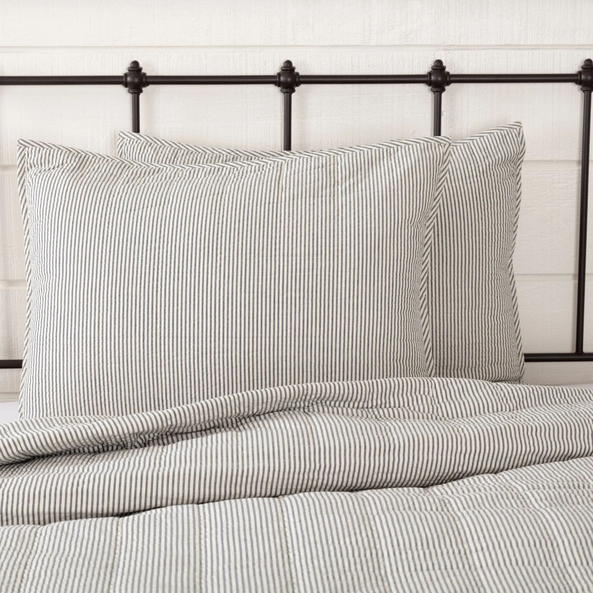 Hatteras Blue Seersucker Standard Sham 21x27"