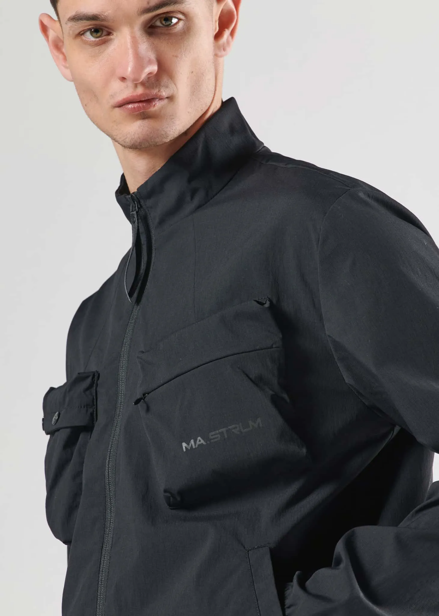 Tundra bomber - black